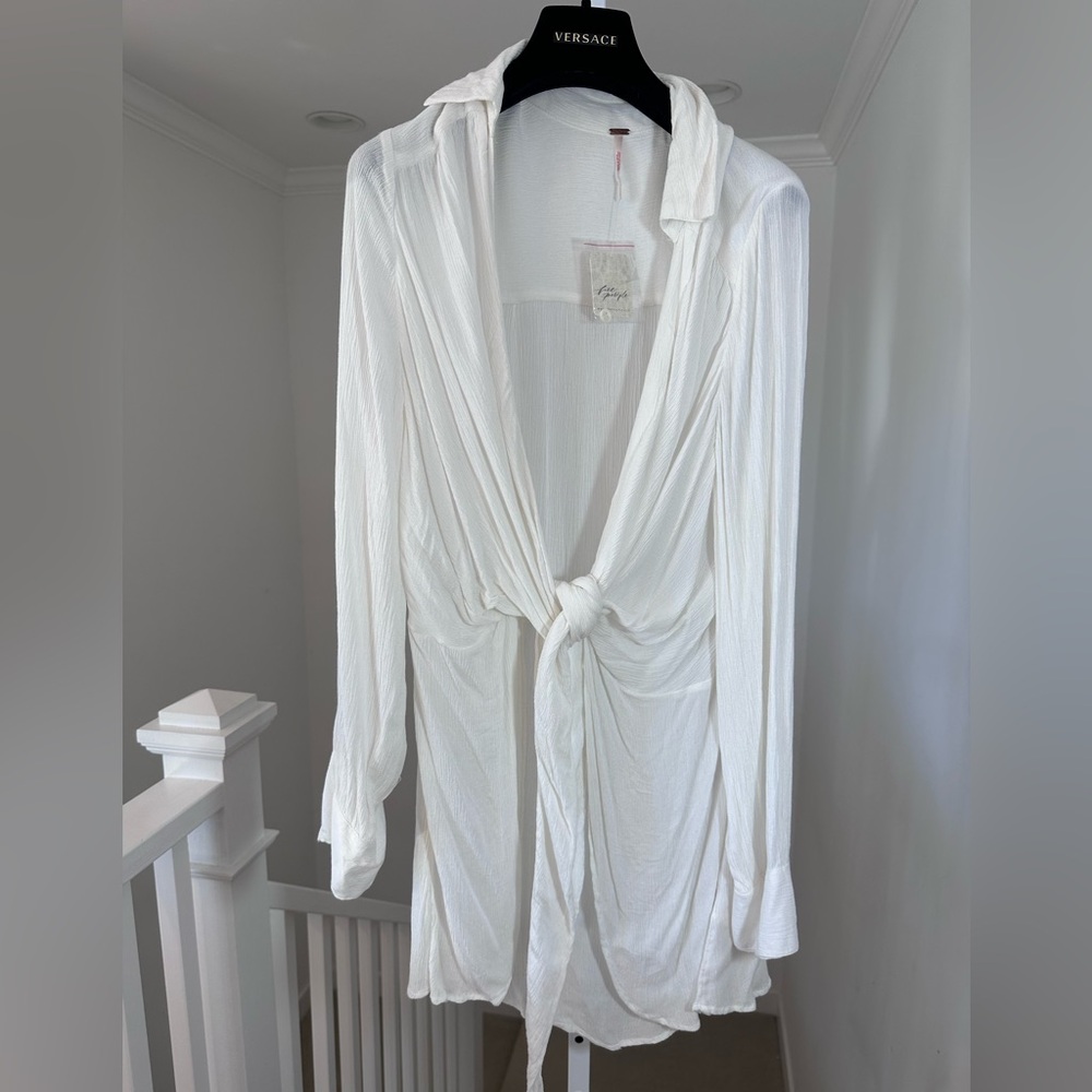 NWT Free People Worlds Apart Ivory Tie Front Blouse Tunic Collared Shirt Large - Picture 3 of 9